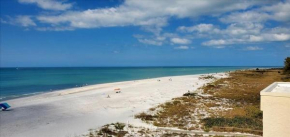 SEA OATS 316 home